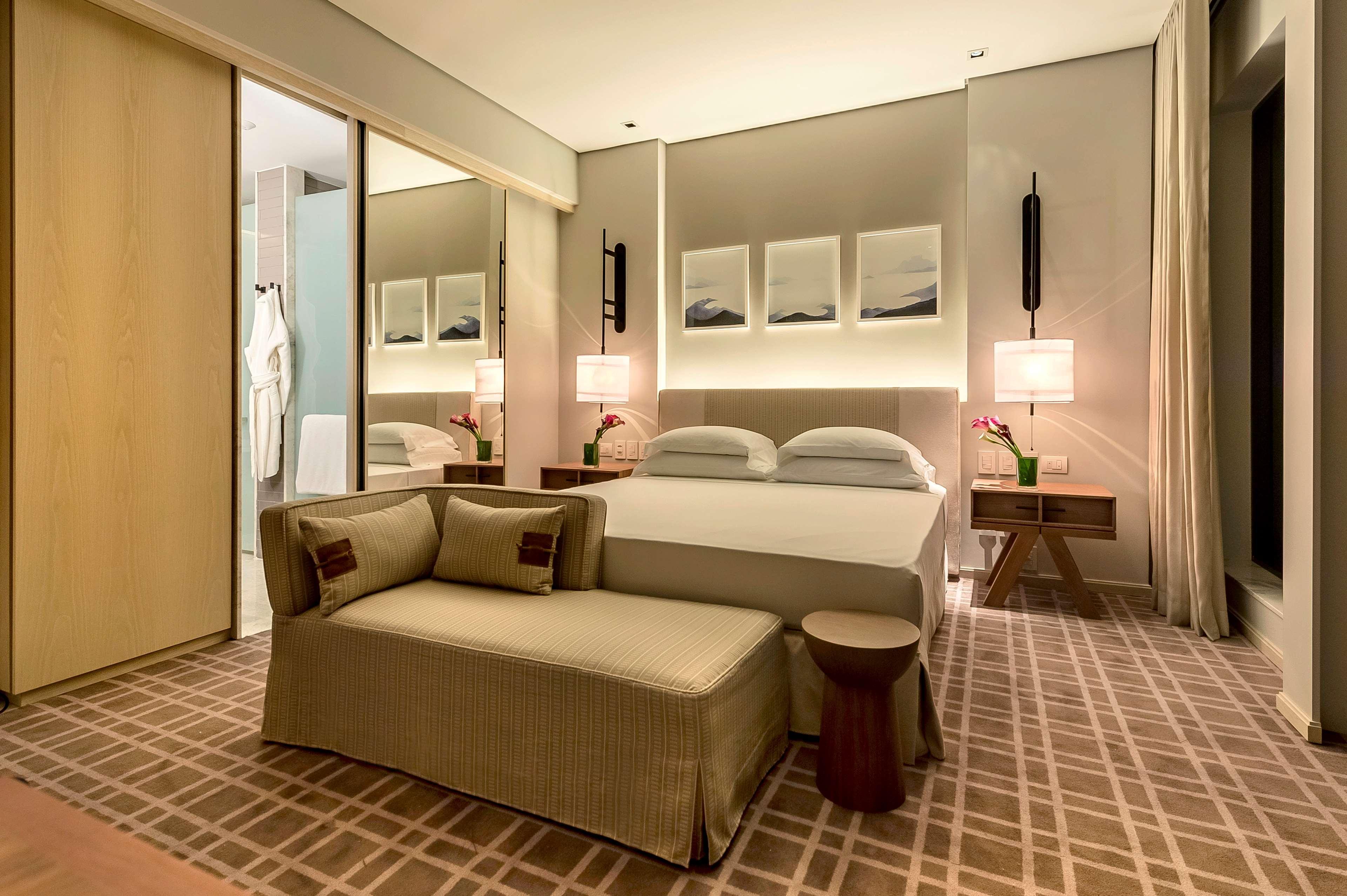 Grand Hyatt Hotel 5*