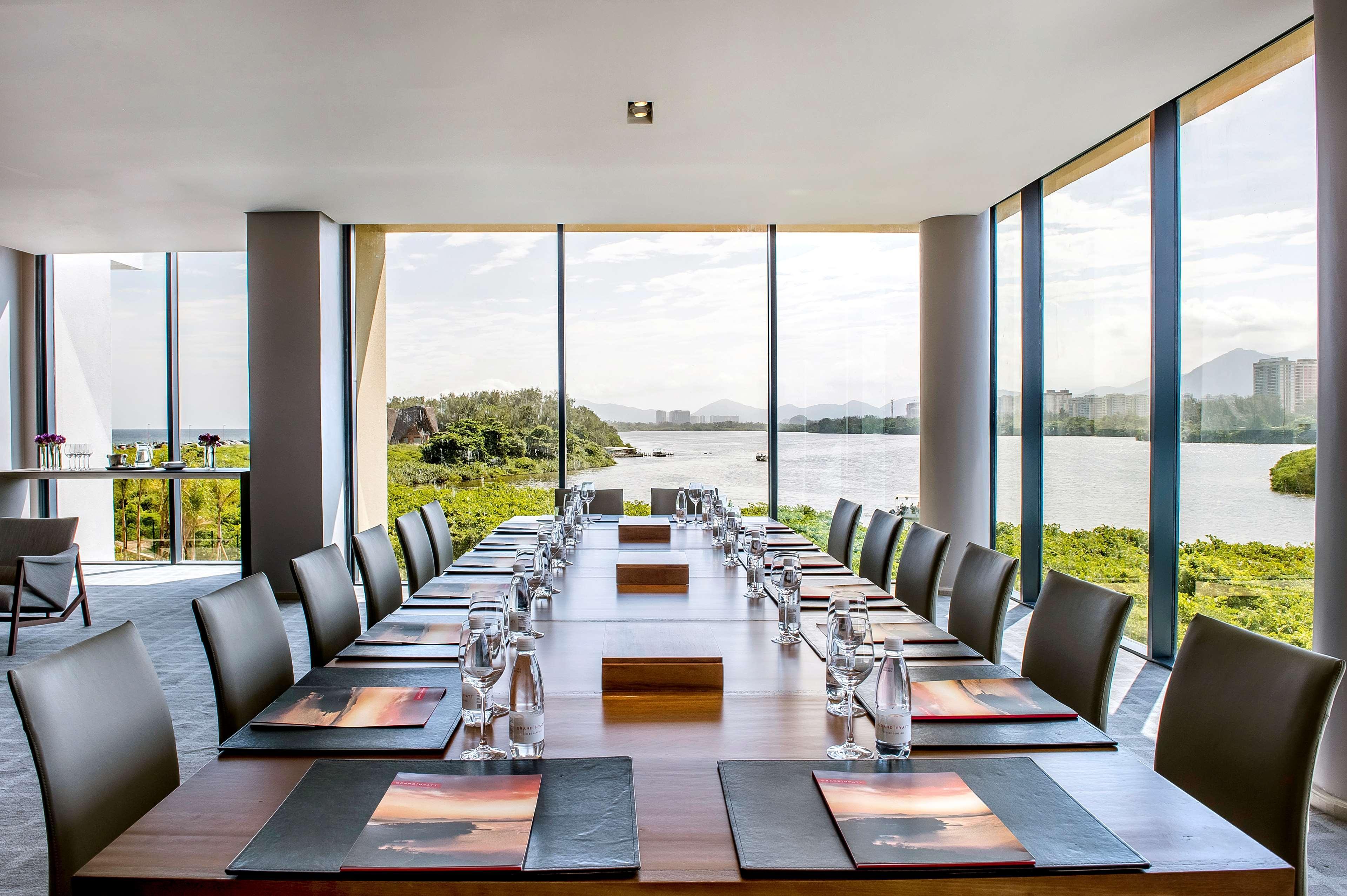 Grand Hyatt Hotel 5*